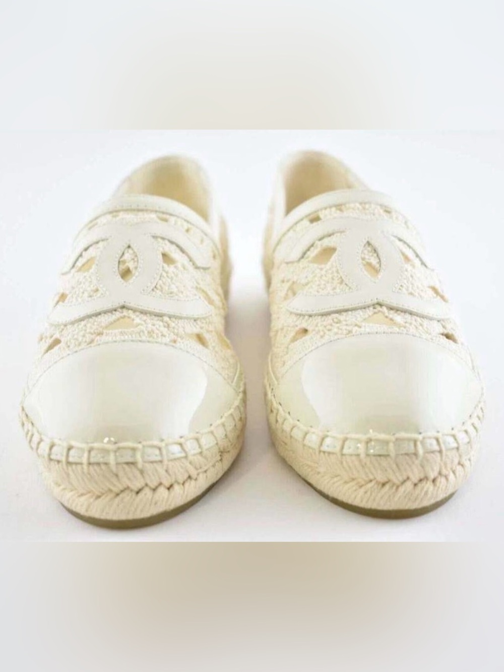 CHANEL Cream Lace Espadrille Flats - Size 42 - Picture 2 of 9
